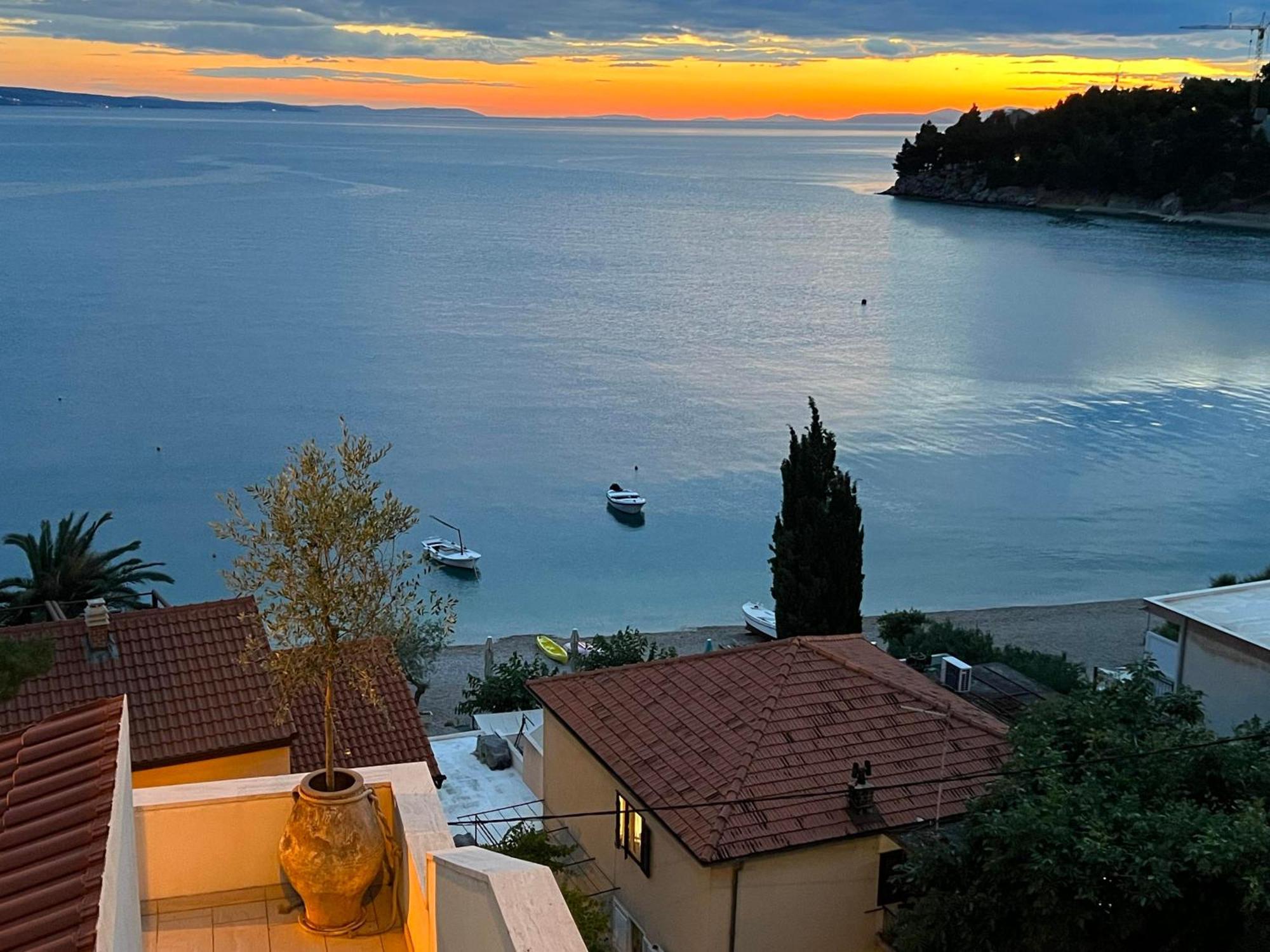 Apartments Domani Omis Luaran gambar