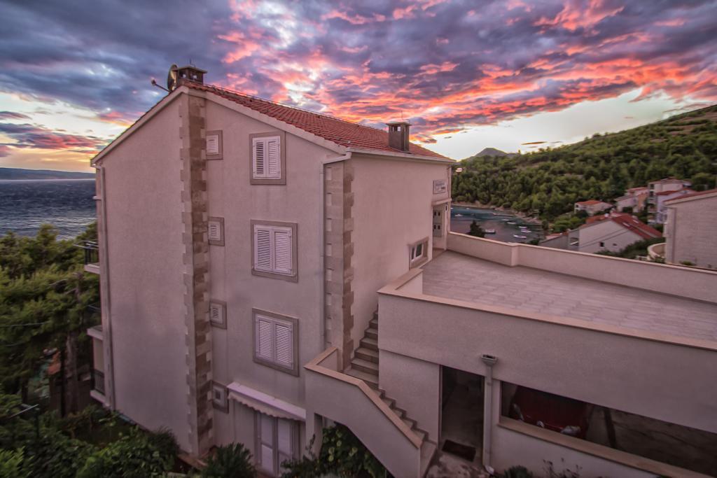 Apartments Domani Omis Luaran gambar